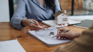 How to Sell Your Home Above Asking in Kansas City Kansas City Real Estate Agents And Realtors | Mahoney Homes KC